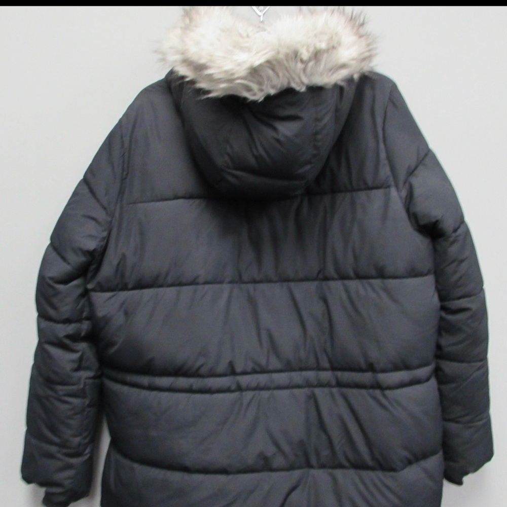 Hollister Charcoal Puffer Jacket with Faux Fur Trim - Picture 5 of 9